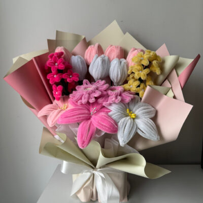 Šenilo gėlių puokštė