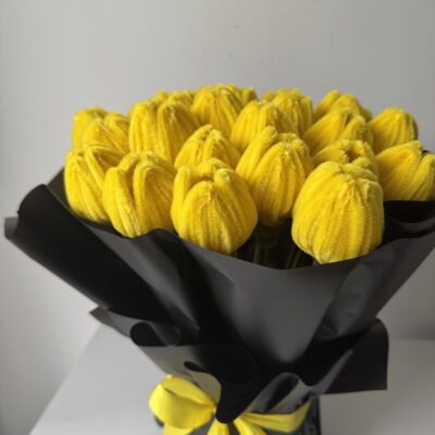 Šenilo tulpių puokštė