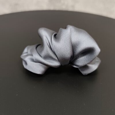 Šilko plaukų segtukas (tamsiai pilkos sp.)